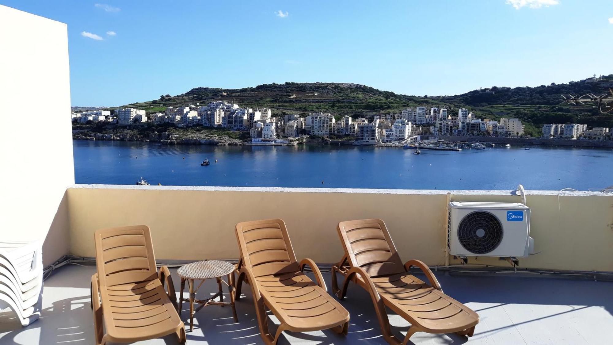 Apartment Bayview 2 Bedroom Seaview With Large Terrace With Panoramic Views - By Getawaysmalta