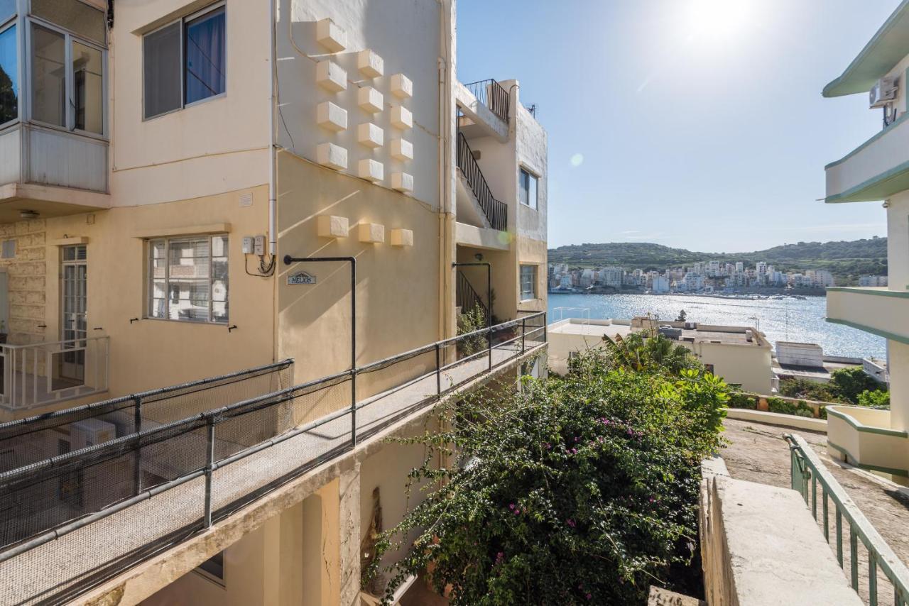 Bayview 2 Bedroom Seaview With Large Terrace With Panoramic Views - By Getawaysmalta Apartment