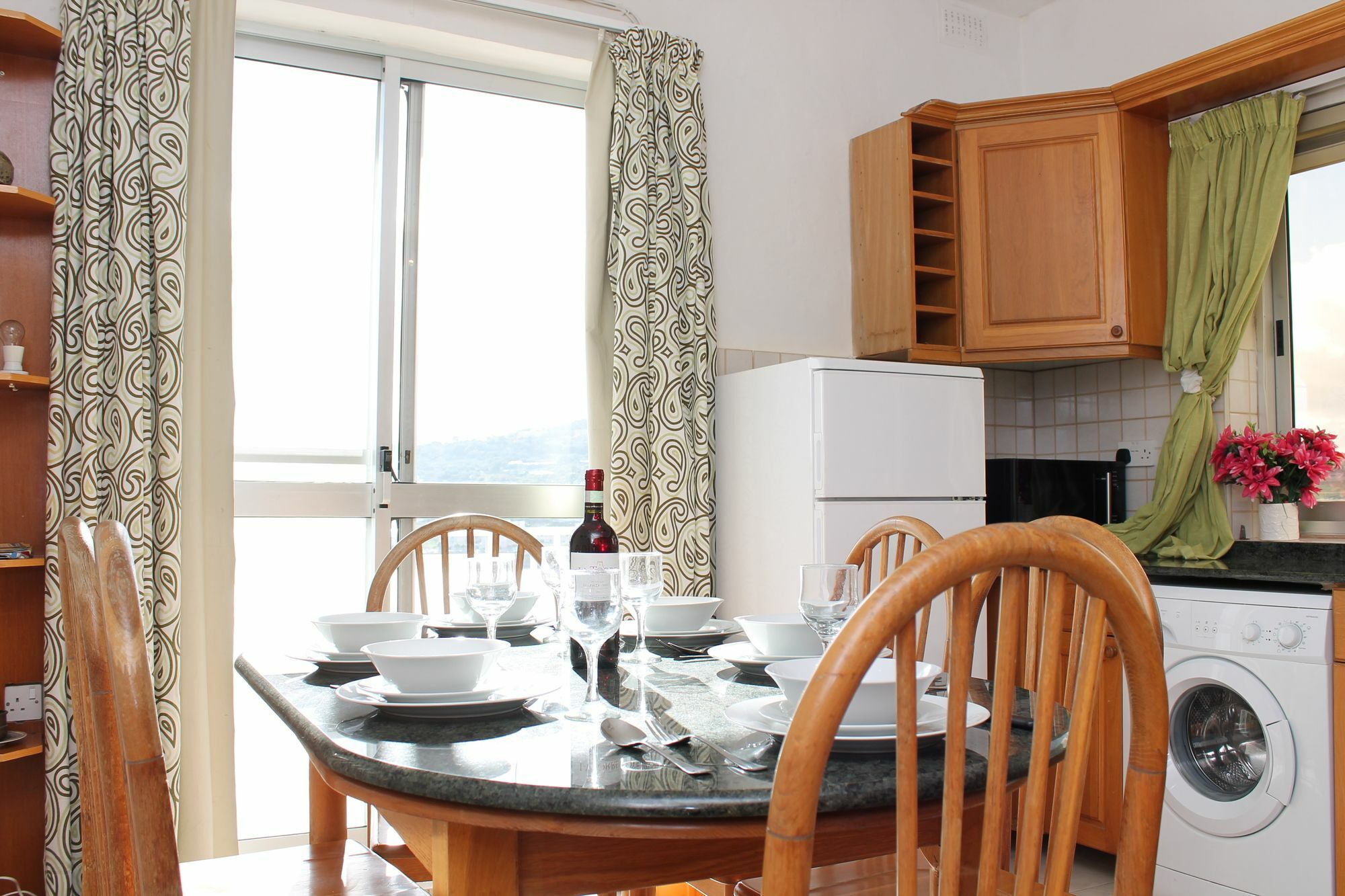 Bayview 2 Bedroom Seaview With Large Terrace With Panoramic Views - By Getawaysmalta * St. Paul's Bay